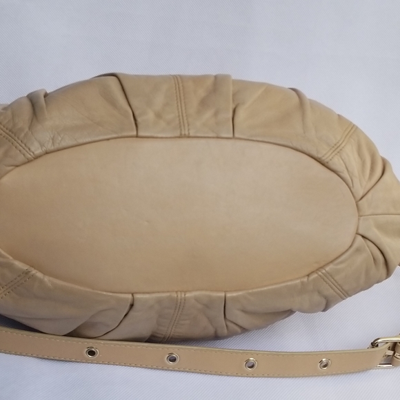 Authentic Celine Handbag Ruched Laether - Picture 4 of 8